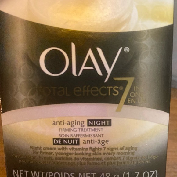 New Olay total effects 7 - Picture 1 of 6